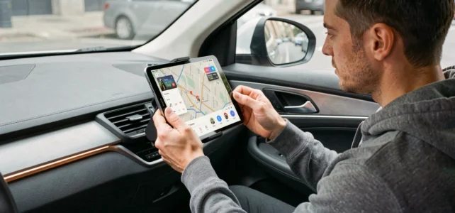Comment transformer une tablette Android en centre CarPlay pour votre voiture